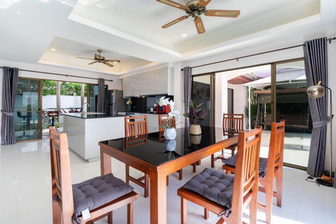 Villa Amaya, 2 Story Tropical Oasis With Green Hills View & Pool, Kamala Beach Exterior foto
